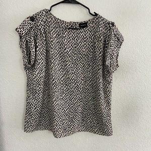 Who What Wear Short Sleeve blouse with button detail